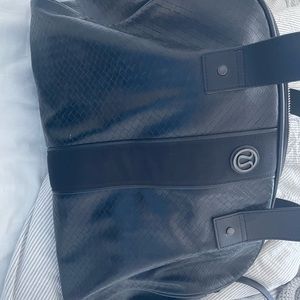 Used black lulu bag